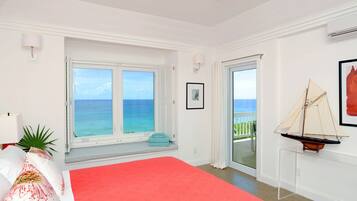 2 makuuhuonetta, silitysrauta/-lauta, ilmainen Wi-Fi, vuodevaatteet