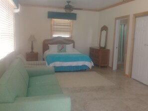 1 quarto, ferros/tábuas de passar roupa, Wi-Fi, roupa de cama