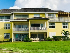 Exterior - Sea Palms, Tower Isle: near Ocho Rios (Tower Isle)