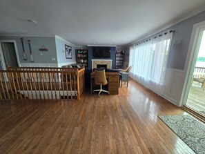 Interior - Spacious lakefront home on peaceful Cable Lake. (Dowagiac)