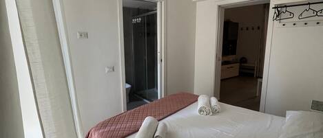 2 Schlafzimmer, Bügeleisen/Bügelbrett, Reisekinderbett, kostenloses WLAN