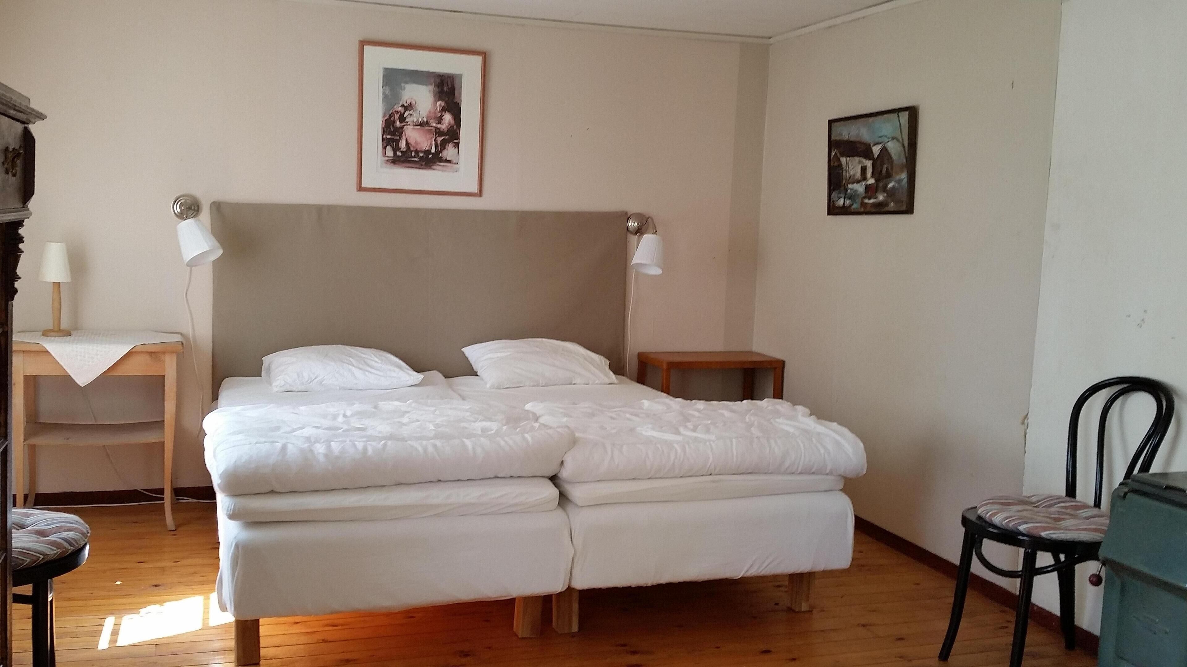 3 slaapkamers, een strijkplank/strijkijzer, gratis wifi