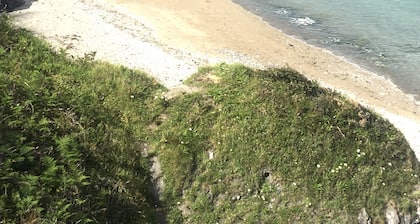 Corner Cottage Mevagissey, Ideal location for families & couples, village centre