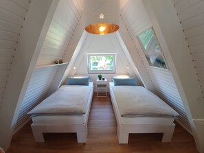 2 Schlafzimmer, Bügeleisen/Bügelbrett, Reisekinderbett, kostenloses WLAN