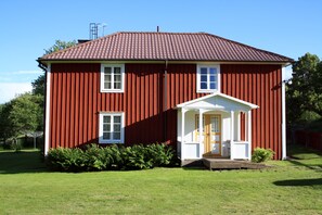 Exterior - Emils Hus in Astrid Lindgrens Småland, 300 m to the lake (Vetlanda)
