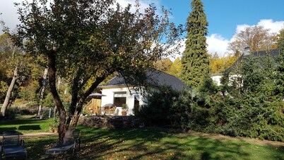 House with private terrace, large garden and playground next to the forest