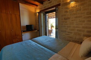 3 habitaciones y caja de seguridad en la habitación 