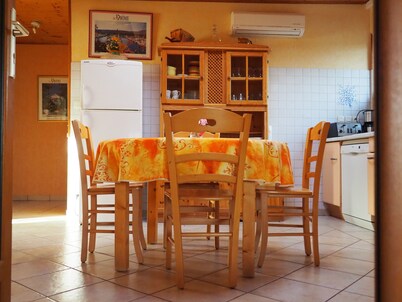 In Drôme des Collines, in the heart of the Pays de l'Hermitage ! 