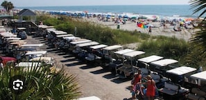 Beach nearby, sun-loungers, beach towels - 5 BR/4.75 BA Beach Home/Golf Carts/Gameroom/Pools/6 Bikes  Sleeps 17  (Surfside Beach)
