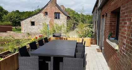 Casa rural 6 lugares en el parque regional de Avesnois: Le clos du Fourmanoir