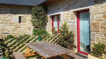 UtendĂžrsservering