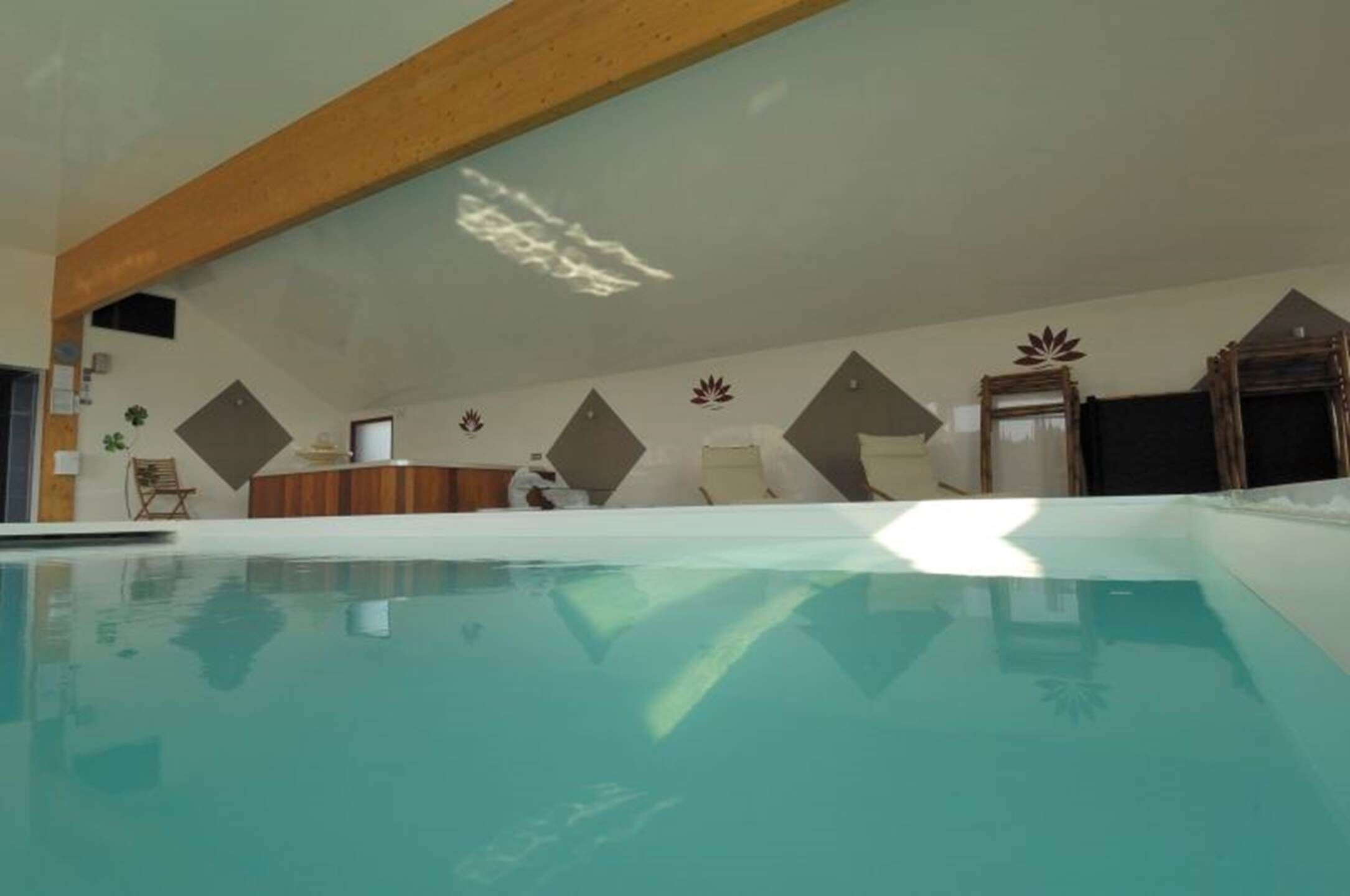 Innenpool, beheizter Pool