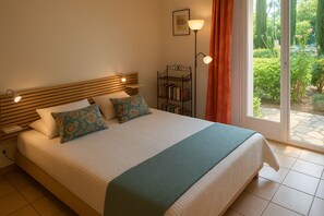 3 chambres, fer et planche à repasser, Wi-Fi, literie fournie