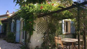 Restauration extérieure