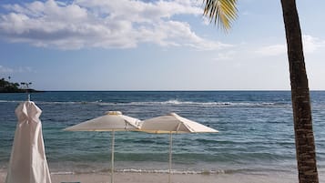 Sun loungers, beach towels