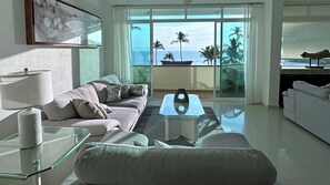 Smart TV, books, video library