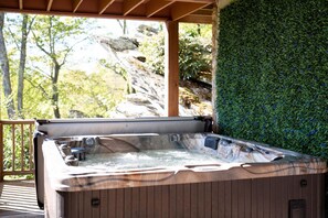 屋外スパ浴槽
