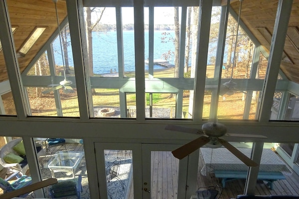 Wow views of a wide section of Oconee from much of the house in Eatonton, Ga.