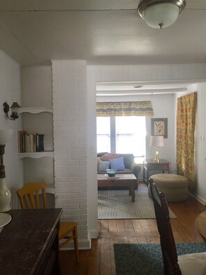 Smart TV, DVD player, books