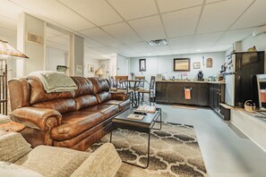 Smart TV, video games, DVD player, books