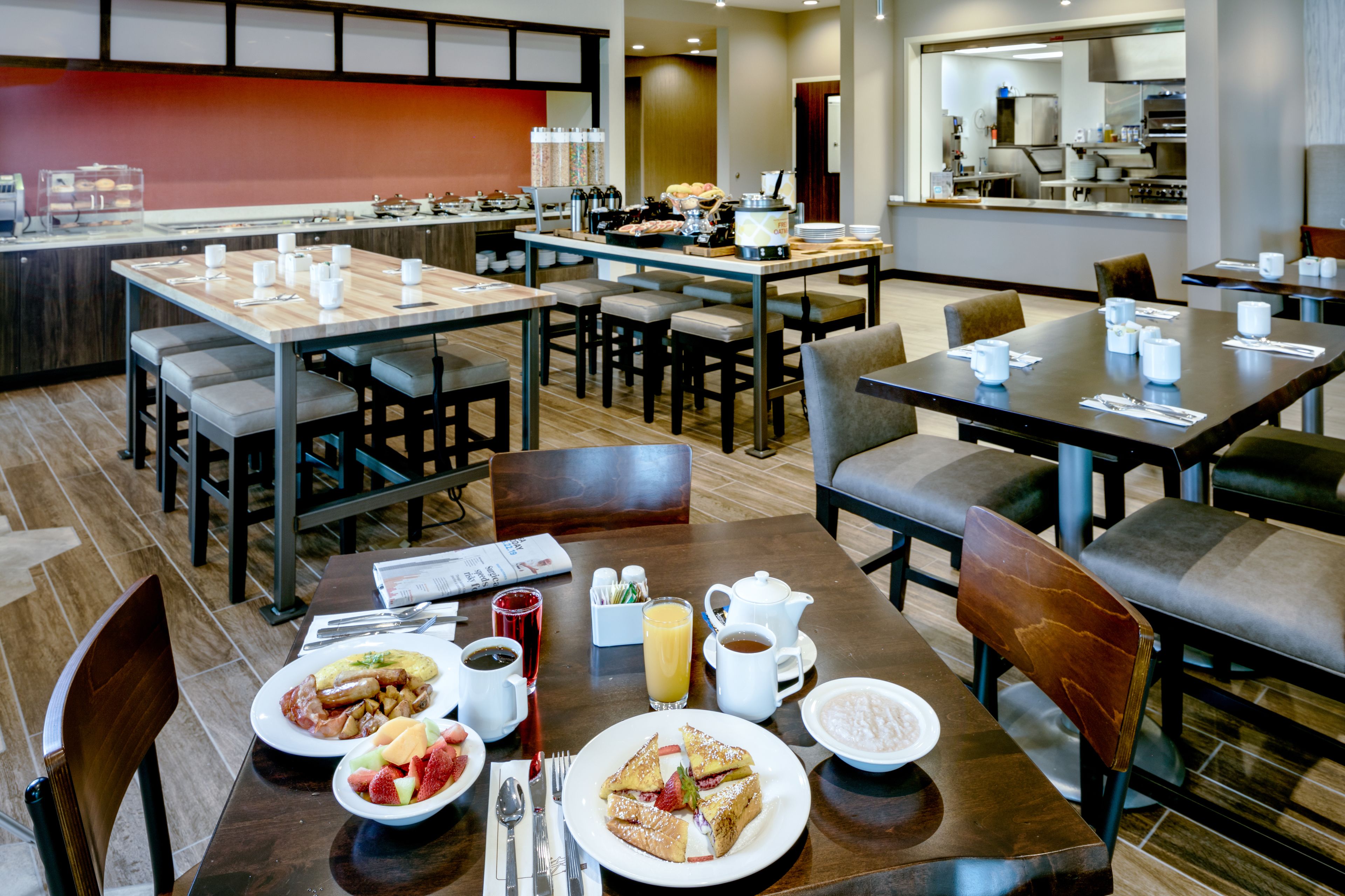 Daily buffet breakfast (USD 16.95 per person)