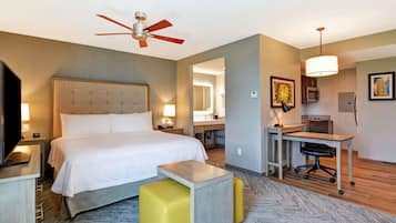 Studio Suite, 1 King Bed, Non Smoking | In-room safe, desk, soundproofing, iron/ironing board