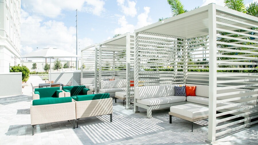 Holiday Inn & Suites Orlando I-Drive Theme Parks by IHG