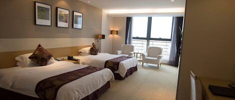 Minibar, in-room safe, desk, blackout curtains