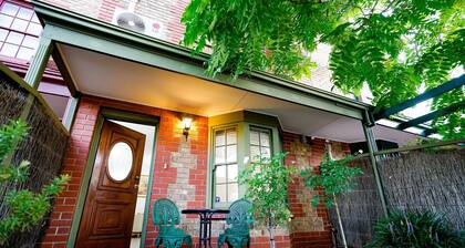 Adelaide Style Accommodation near City