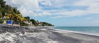 コロナドビーチ/アパート