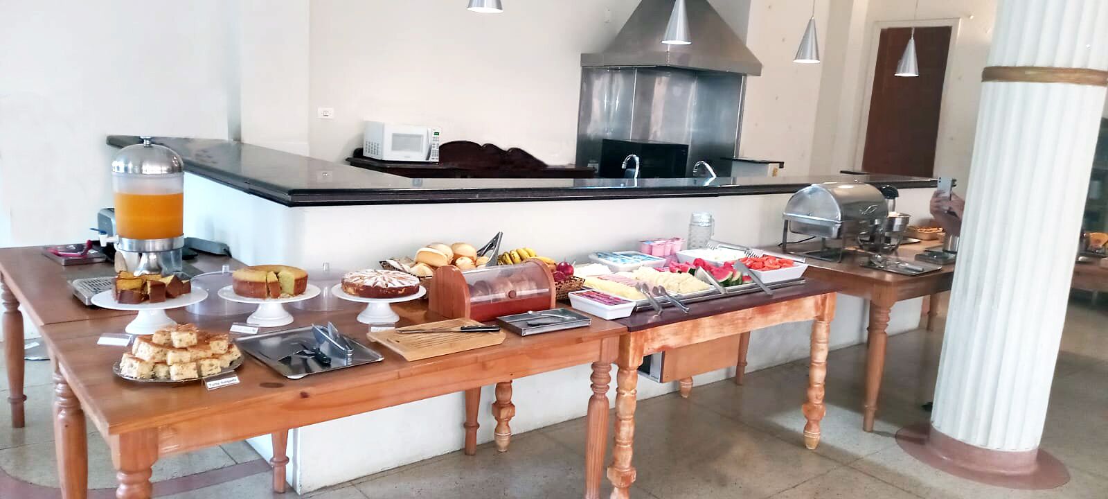 Desayuno continental incluido todos los días