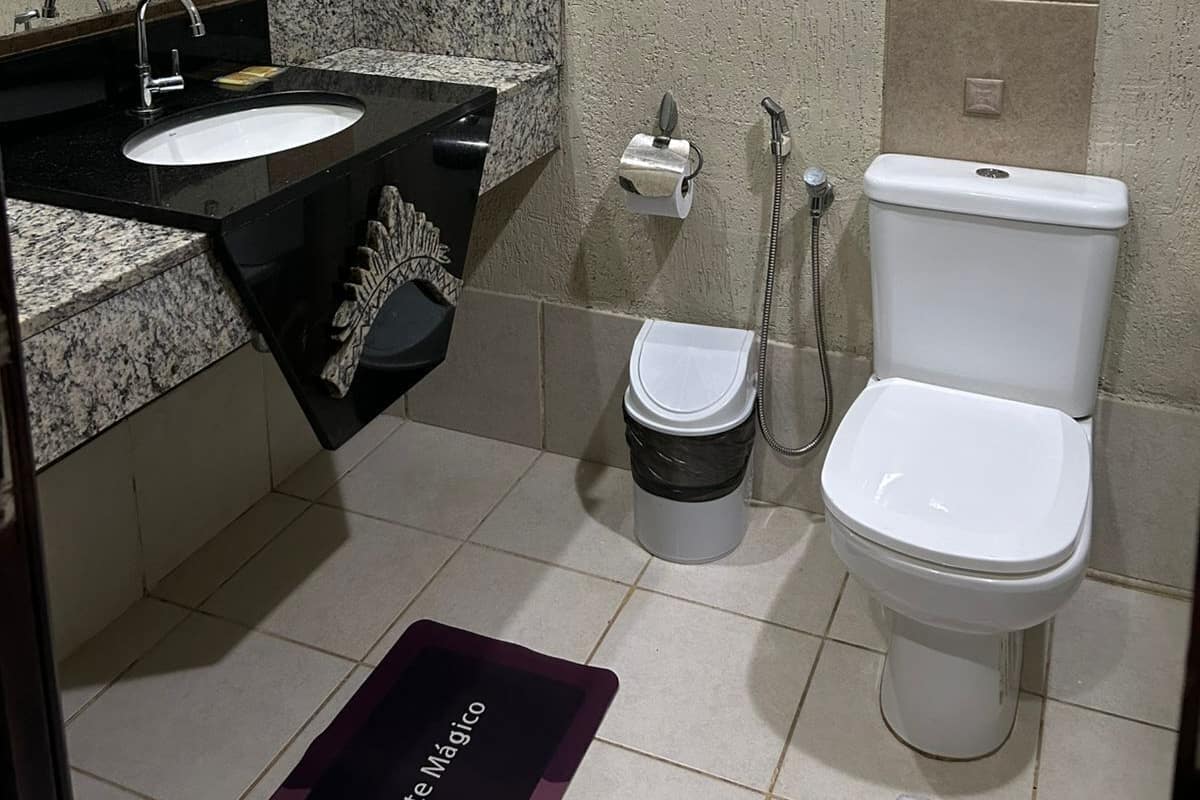 Comfort Twin Room | Bathroom | Shower, towels, toilet paper
