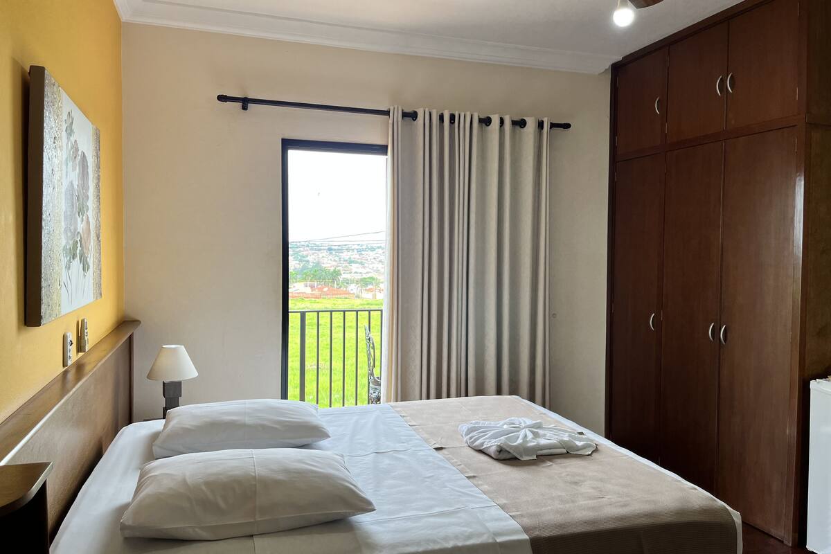 superior double room | 1 bedroom, hypo-allergenic bedding, minibar, desk
