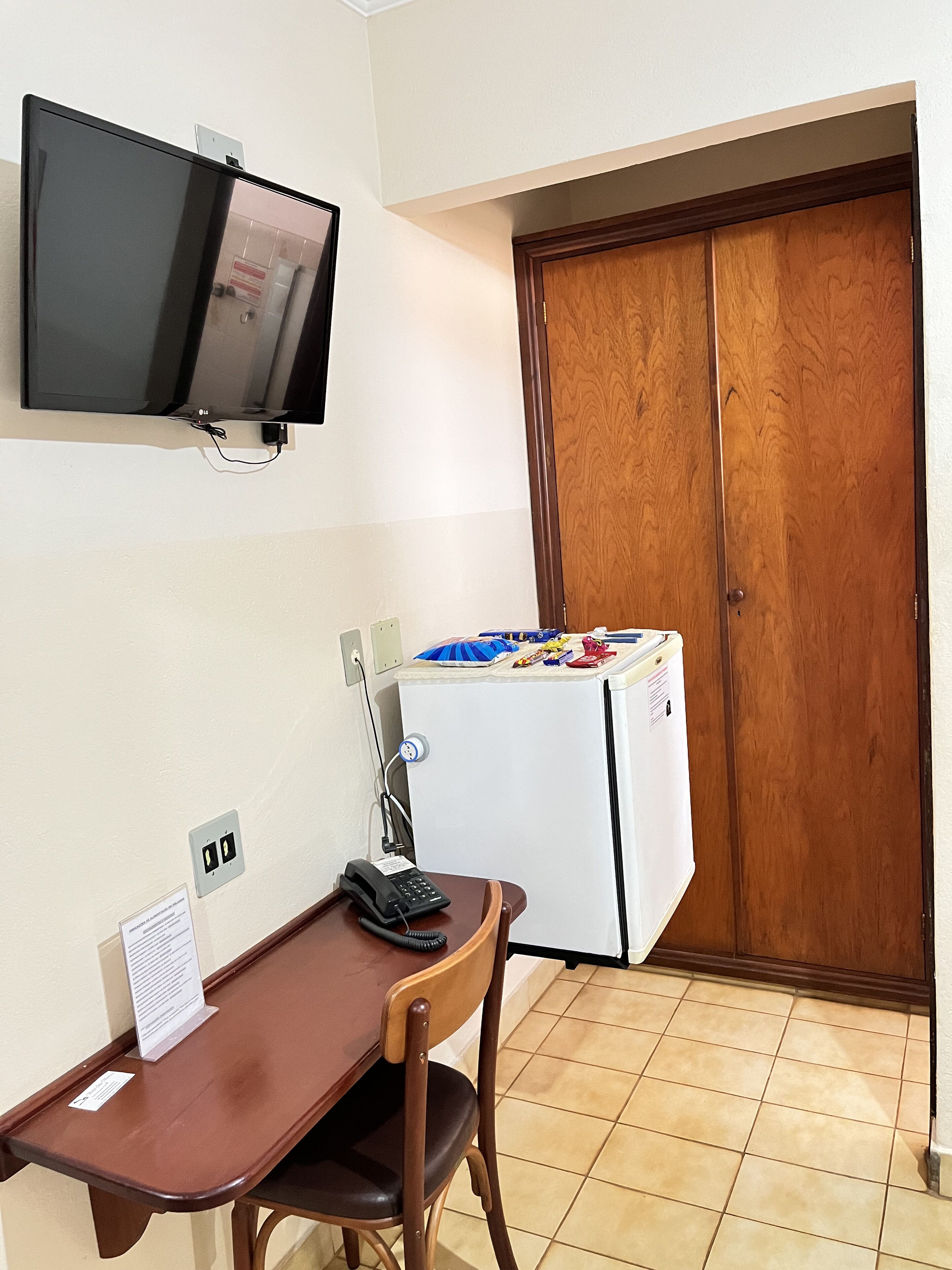 standard twin room | 1 bedroom, hypo-allergenic bedding, minibar, desk