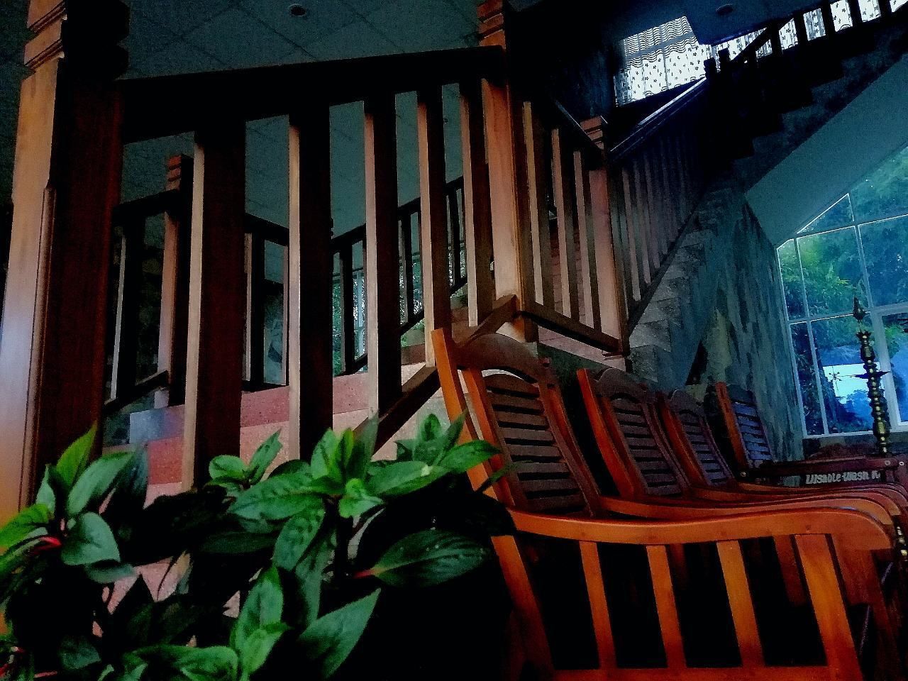 Área de estar no saguão