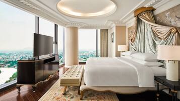 Suite presidencial, 1 cama doble (View) | 1 dormitorio, minibar, caja fuerte y escritorio