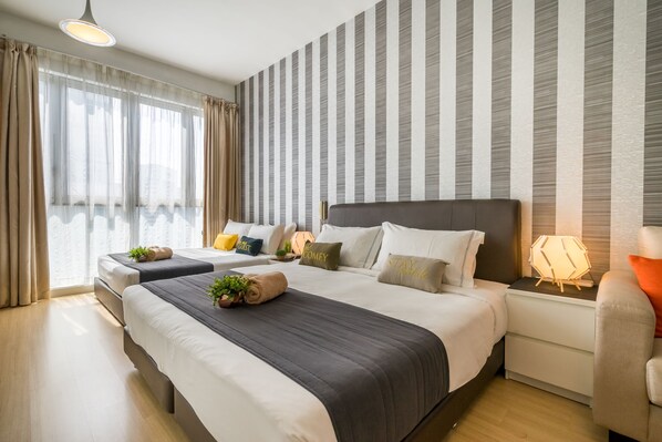 Executive Apartment, City View | Desk, soundproofing, iron/ironing board, free WiFi - Marc Residence KLCC Suites (Kuala Lumpur)