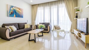 Superior Apartment, 3 Bedrooms, City View | Living area - Marc Residence KLCC Suites (Kuala Lumpur)