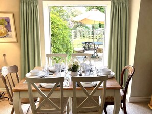 Luxury Cottage, Private Bathroom | Dining - Greystones Cottage (Cheltenham)