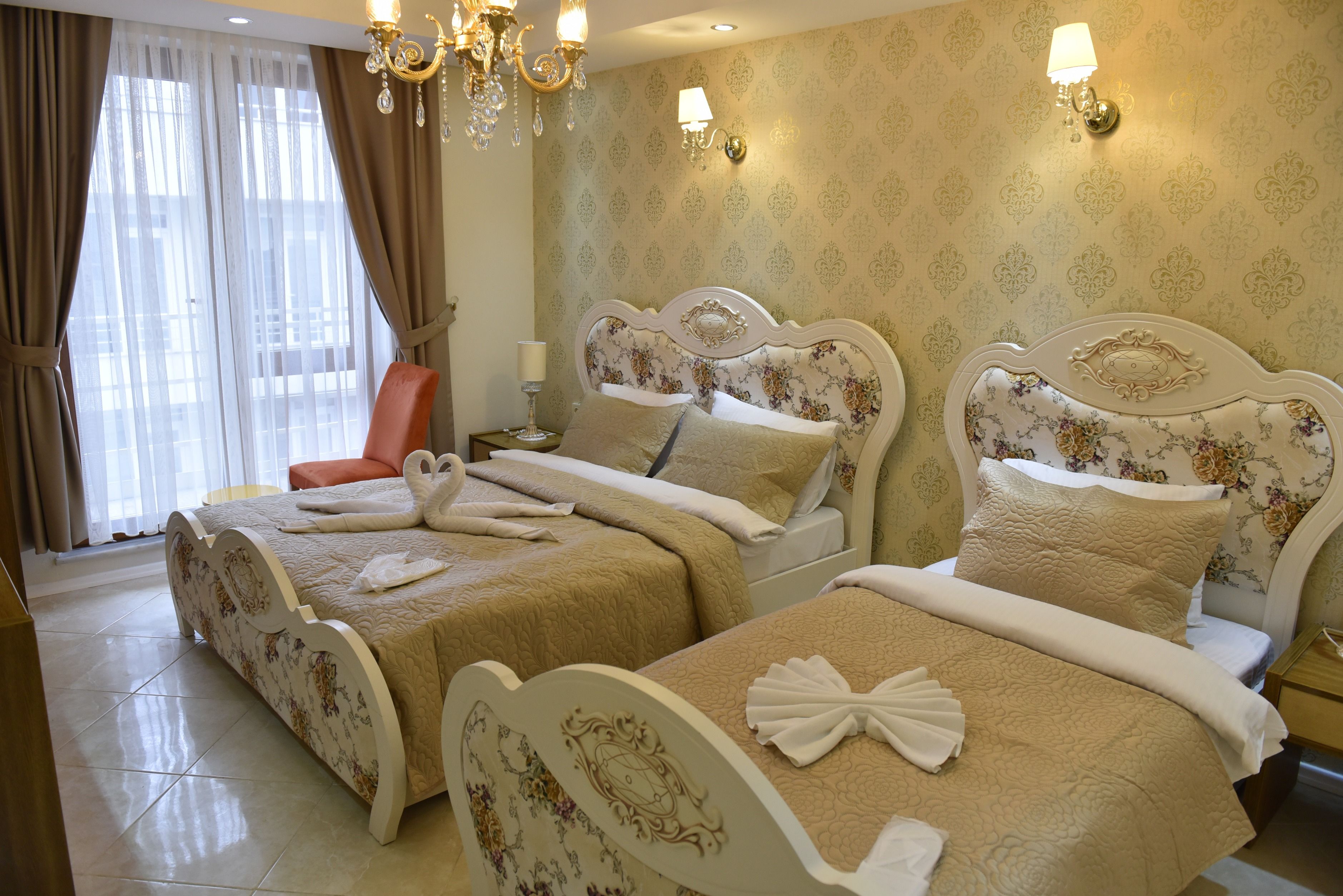 Minibar, una cassaforte in camera, una scrivania, insonorizzazione