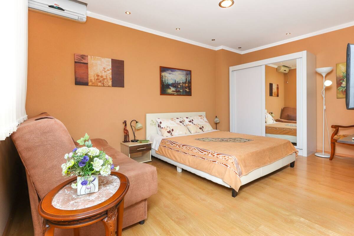 Family Studio, Sea View | Soundproofing, iron/ironing board, free WiFi, bed sheets