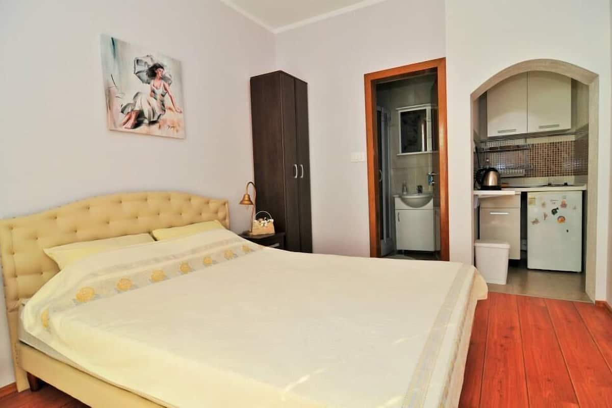 Studio, Meerblick | Schallisolierte Zimmer, Bügeleisen/Bügelbrett, kostenloses WLAN