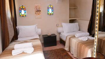 Individually decorated, blackout drapes, iron/ironing board, free WiFi