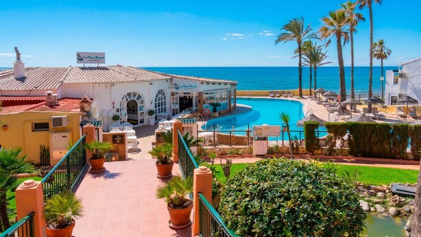 Unclassified image, 1 of 59, button - Cubo's Apartamento Doña Lola / communal swimming pool / free wifi / near beach (La Cala de Mijas)