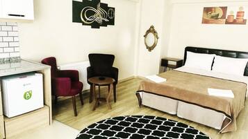 Luxury Apartment, 1 Bedroom, City View | 1 bedroom, desk, soundproofing, iron/ironing board