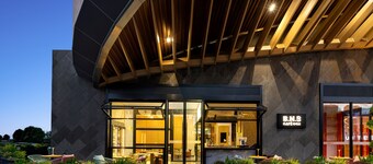 Atwell Suites Shanghai Wuning by IHG