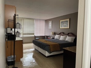 Single Room - Apm Inn & Suites (Martinsburg)