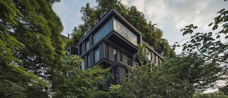 Façana frontal de l'allotjament