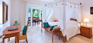 2 bedrooms, free WiFi - Schooner Bay 206 - Condo The Palms (Speightstown)