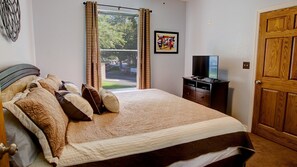 1 bedroom, individually decorated, individually furnished, desk